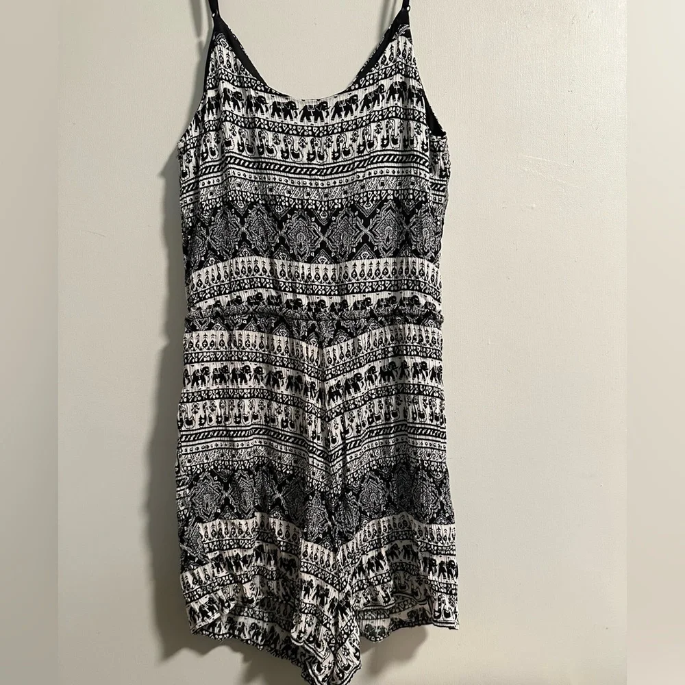 Vintage Y2K Elephant Romper - Picture 6 of 6